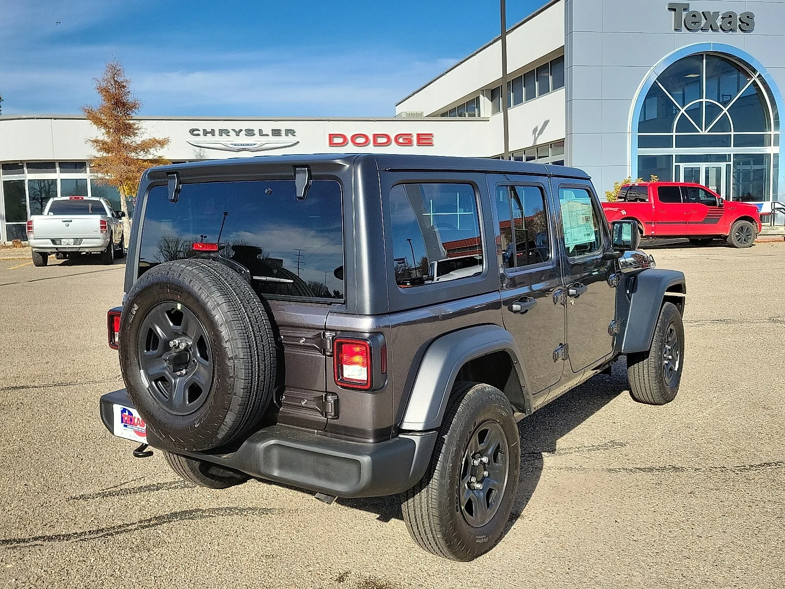 New 2026 PAU Granite Cry Jeep 4-DOOR SPORT image 4