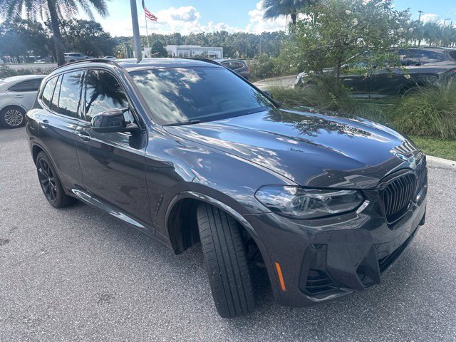 Used 2023  BMW M40i image 1