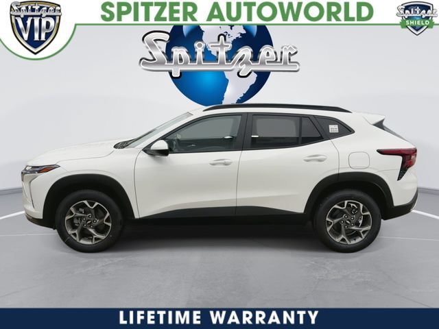New 2026 Summit White Chevrolet LT image 5
