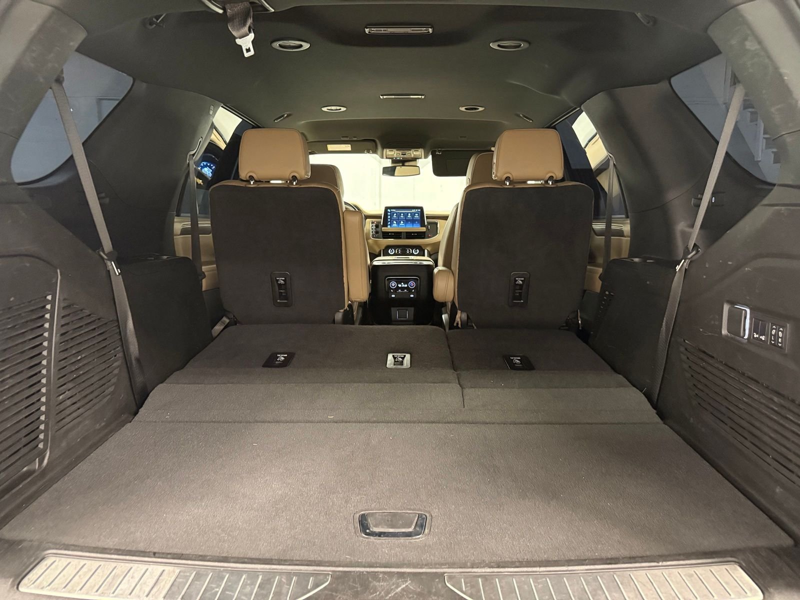 Used 2024 Black Chevrolet Premier image 10