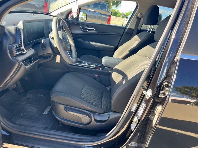 Used 2024 Black Kia LX image 9