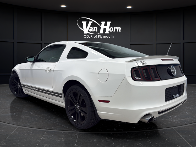 Used 2013 Performance White Ford V6 image 5
