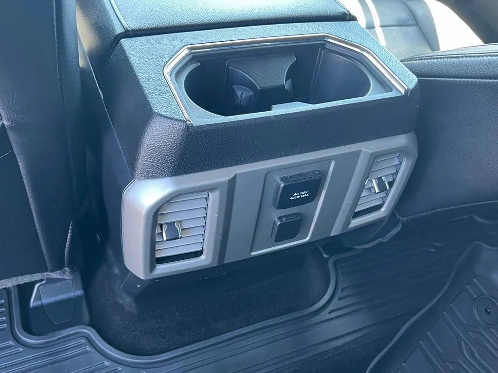 2016 Ford F-150 Lariat - Photo 18