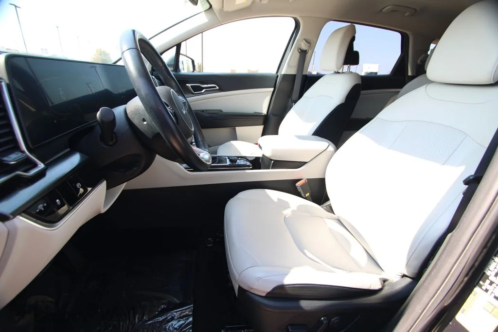 Used 2023 Gray Kia EX image 6