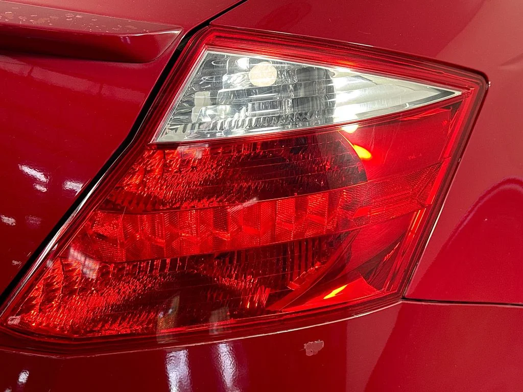 Used 2010 Red Honda EX-L image 30