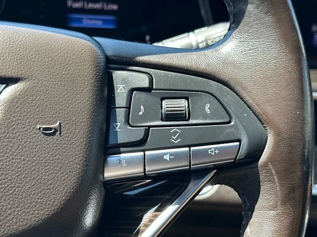 Used 2021 White Cadillac Premium Luxury image 24
