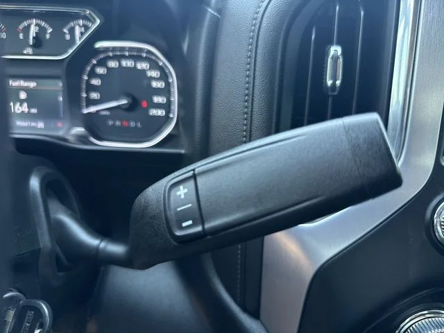 Used 2020 Silver GMC SLE image 19