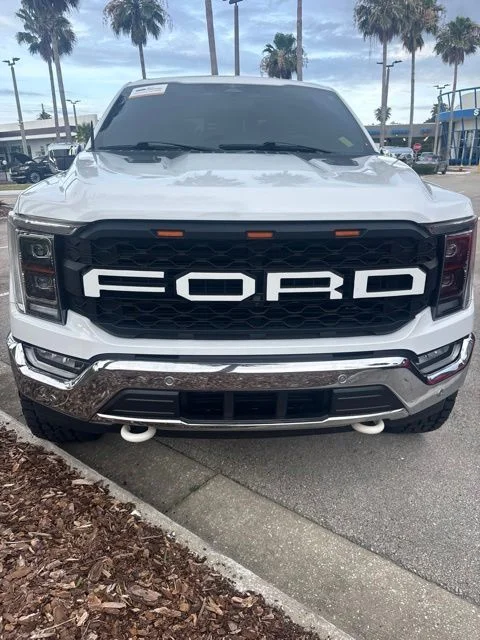 Used 2023 White Ford King Ranch image 2