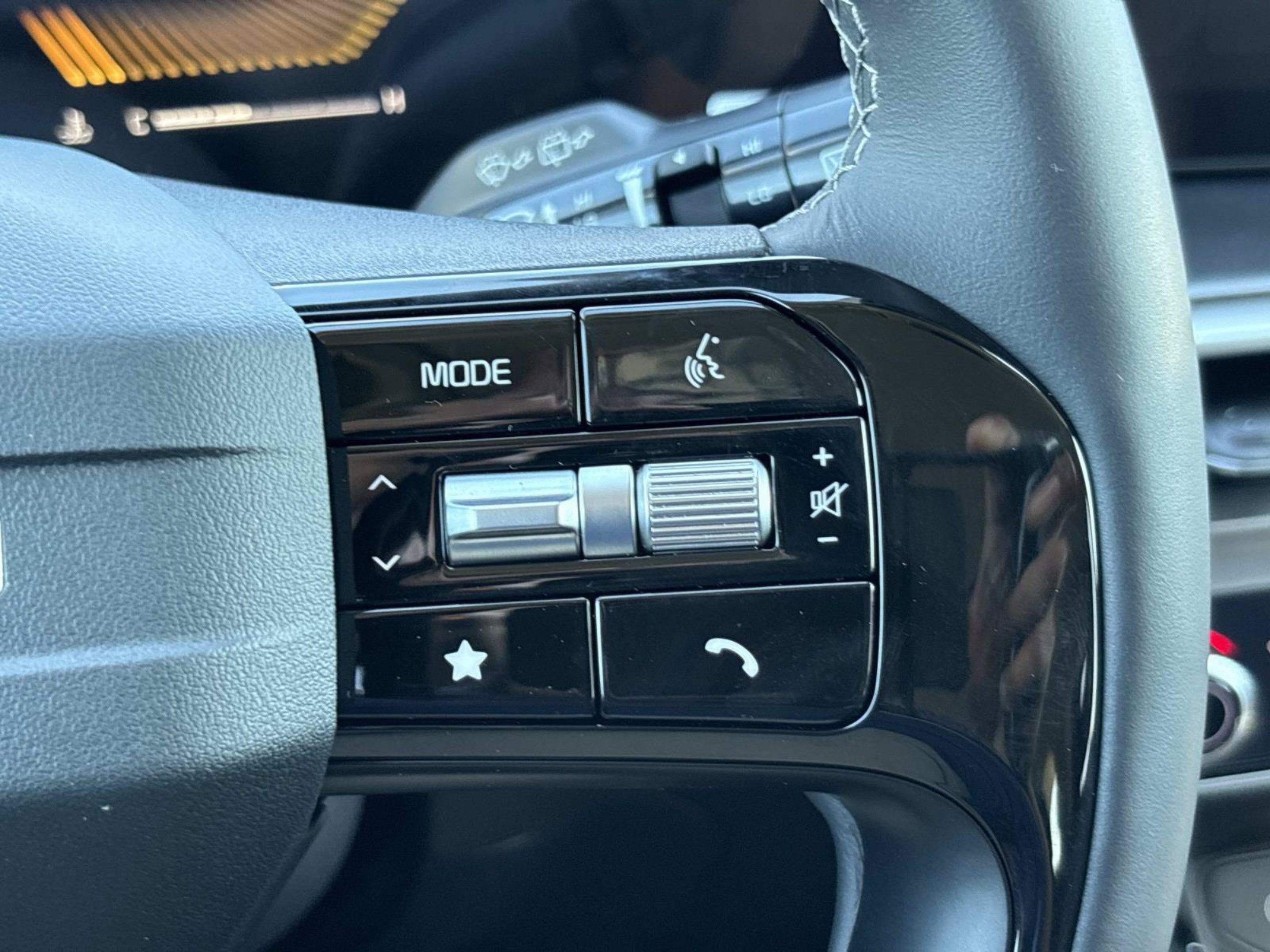 New 2026 Ebony Black Kia S image 21