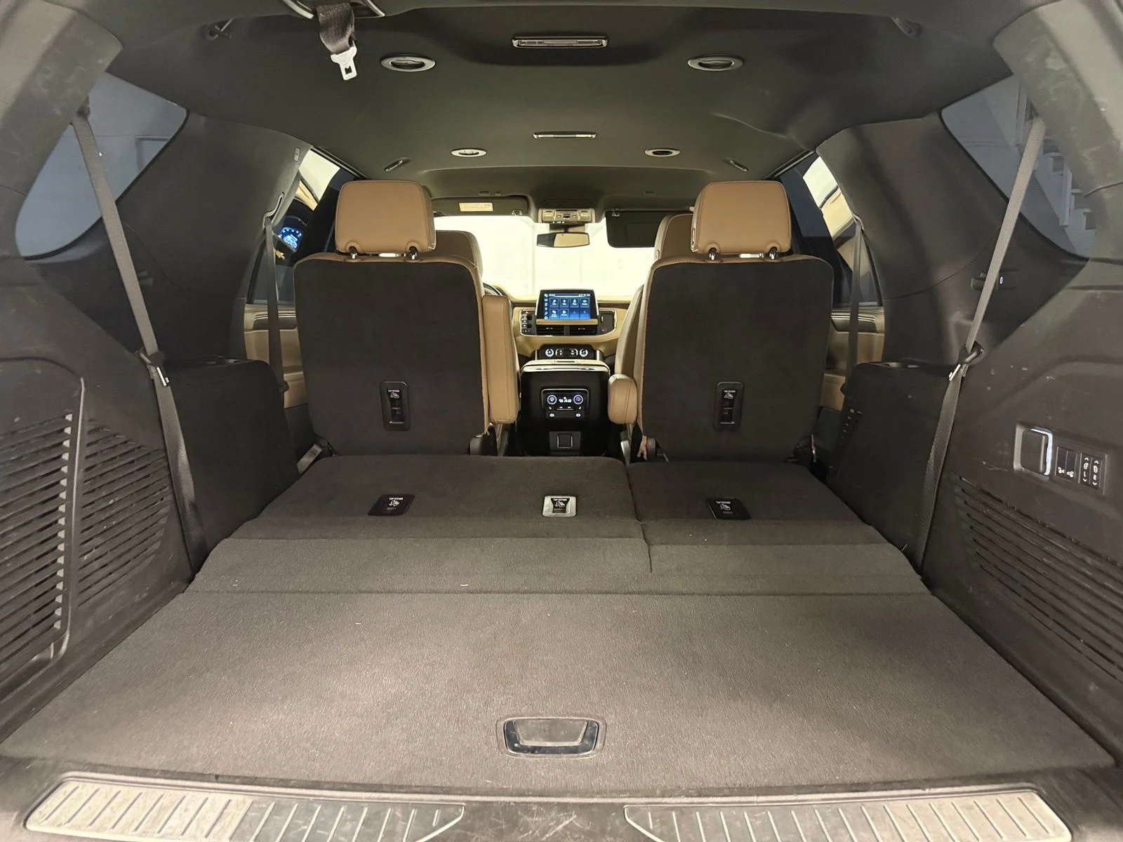 Used 2024 Black Chevrolet Premier image 10