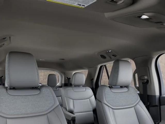 New 2027 Carbonized Gray Metallic Ford Active image 22