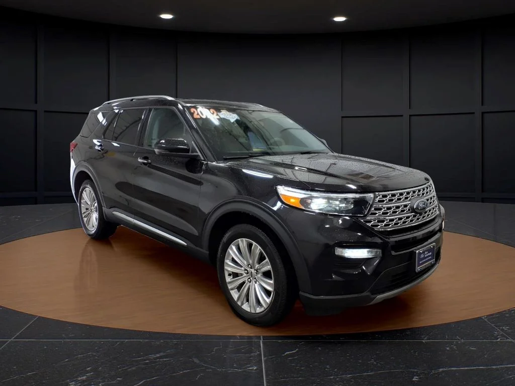 2022 Ford Explorer Limited 4WD's photo