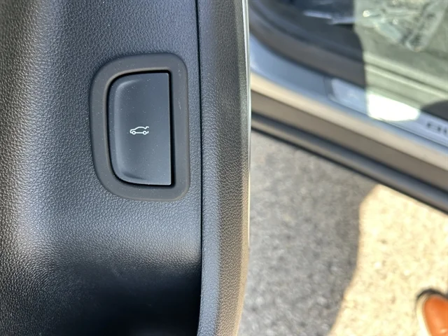 Used 2025 GRAY BUICK Preferred image 26