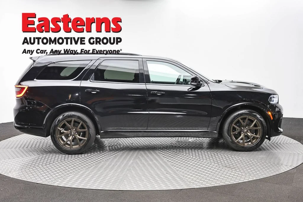Used 2025 Black Dodge R/T 20th Anniversary Premium image 4