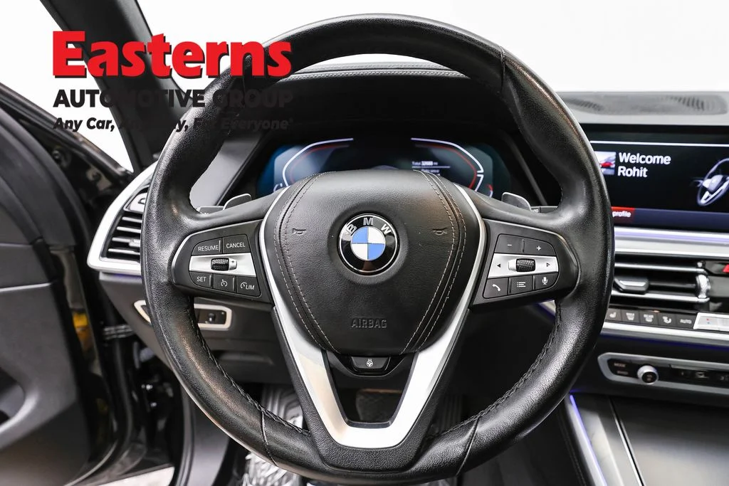 Used 2023 Black BMW xDrive40i image 10