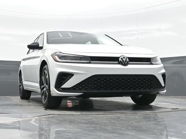 2025 Volkswagen Jetta Sport - Photo 14