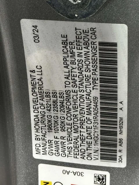 Certified Used 2024 Solar Silver Metallic Honda 1.5T EX image 32