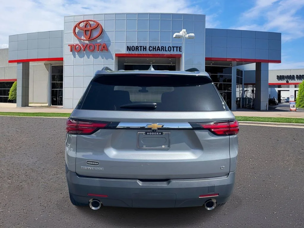 Used 2023 Gray Chevrolet LT image 7