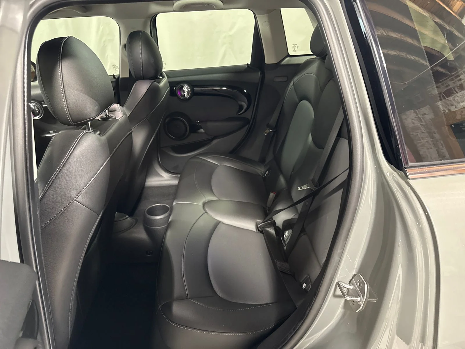 Used 2019 Gray Metallic MINI Signature image 5