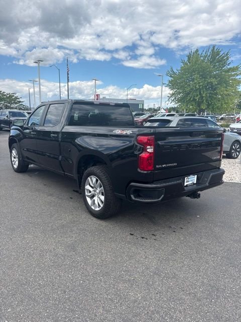 Used 2023 Black Chevrolet Custom image 6