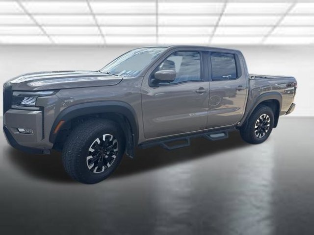 Used 2022 Beige Nissan Crew Cab PRO-4X 4x4 image 6
