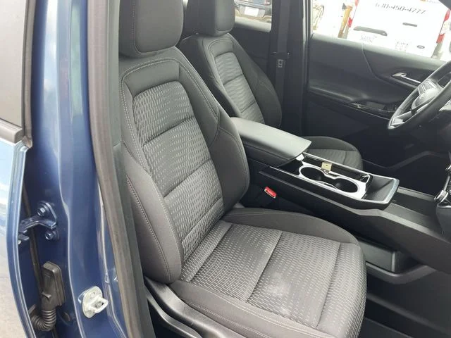 2025 Chevrolet Equinox LT - Photo 40