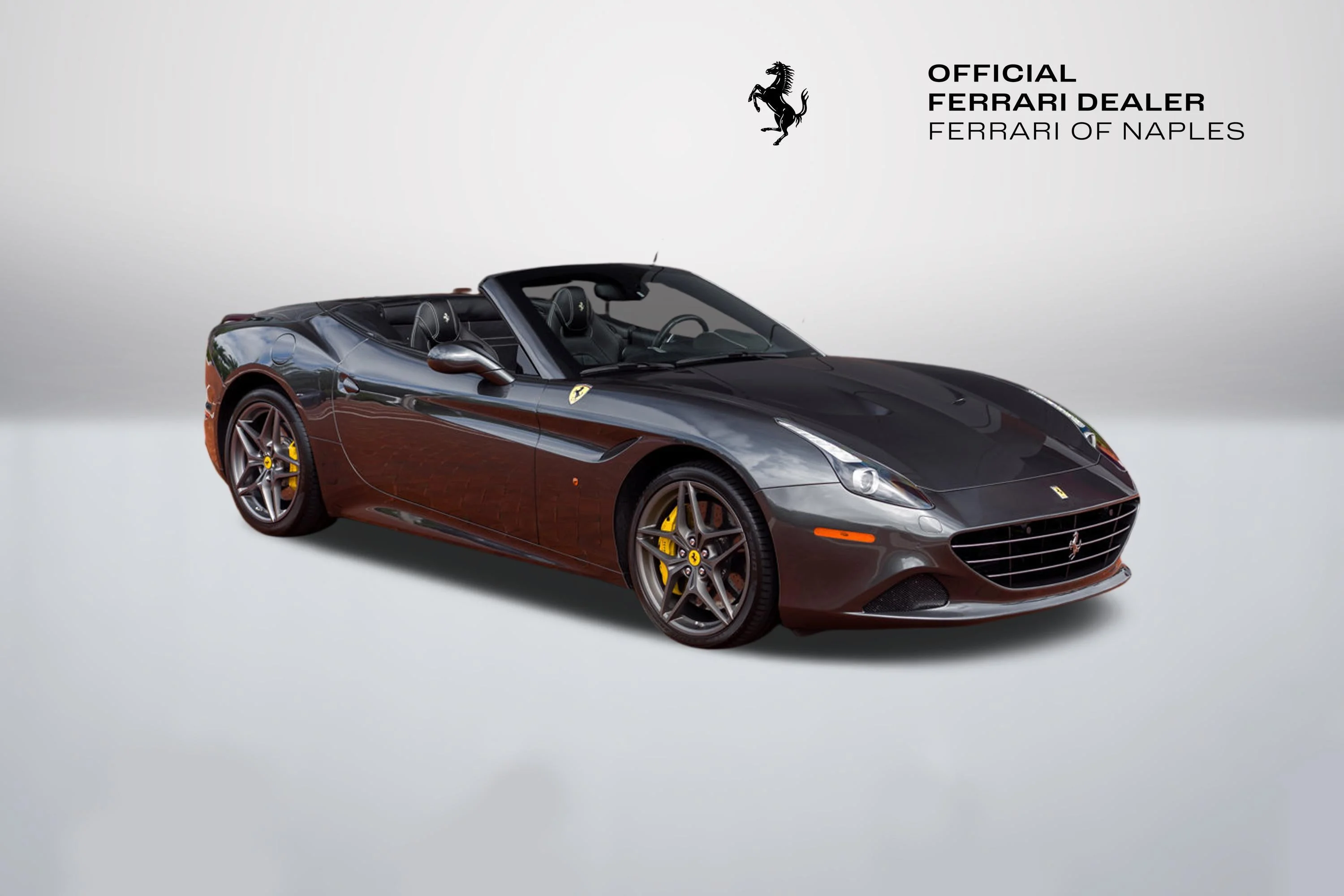 Used 2016 Grigio Silverstone Ferrari T image 11