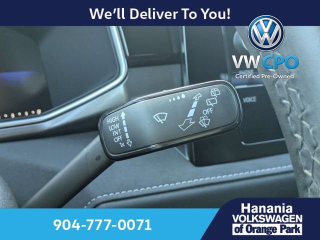 Certified Used 2025 Green Volkswagen 1.5T SE Black image 29
