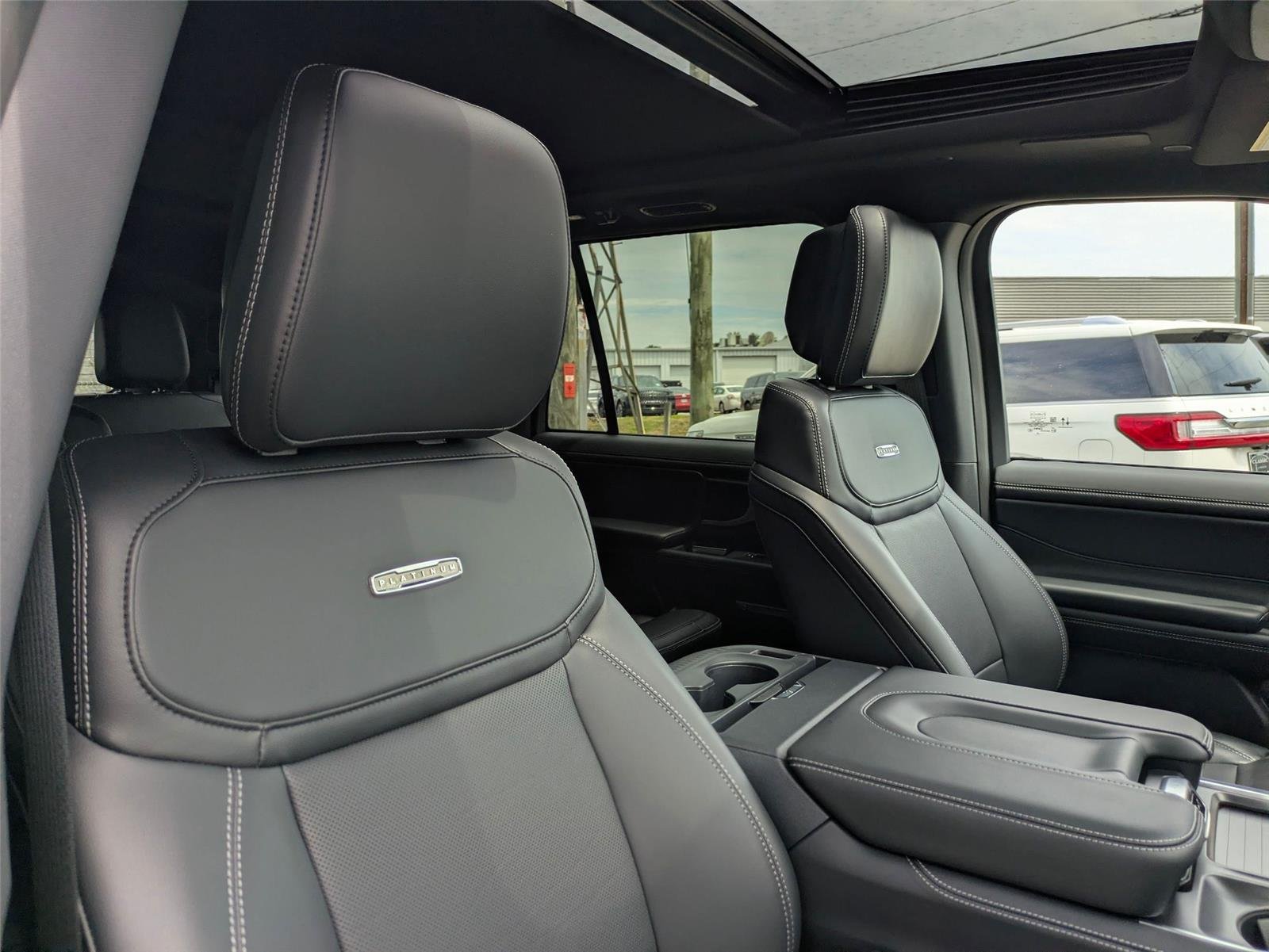 New 2026 Glacier Gray Metallic Tri-Coat Ford Platinum® image 36