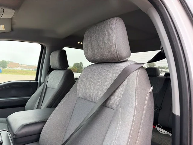 Used 2022 White Ford XL image 12