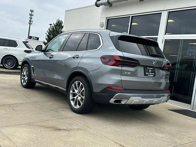 Certified Used 2026 Skyscraper Grey Metallic BMW xDrive40i image 6