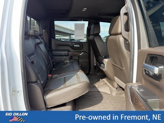 Used 2021 White Frost Tricoat GMC Denali image 21