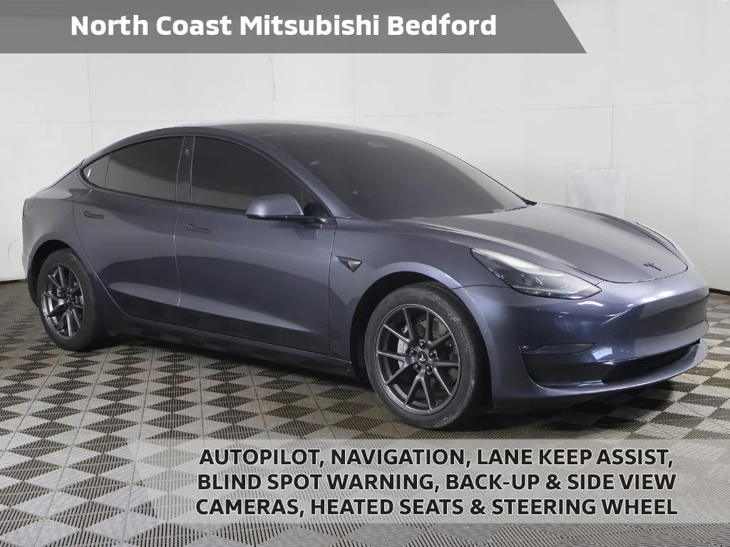 Used 2022 Silver Tesla Long Range image 1