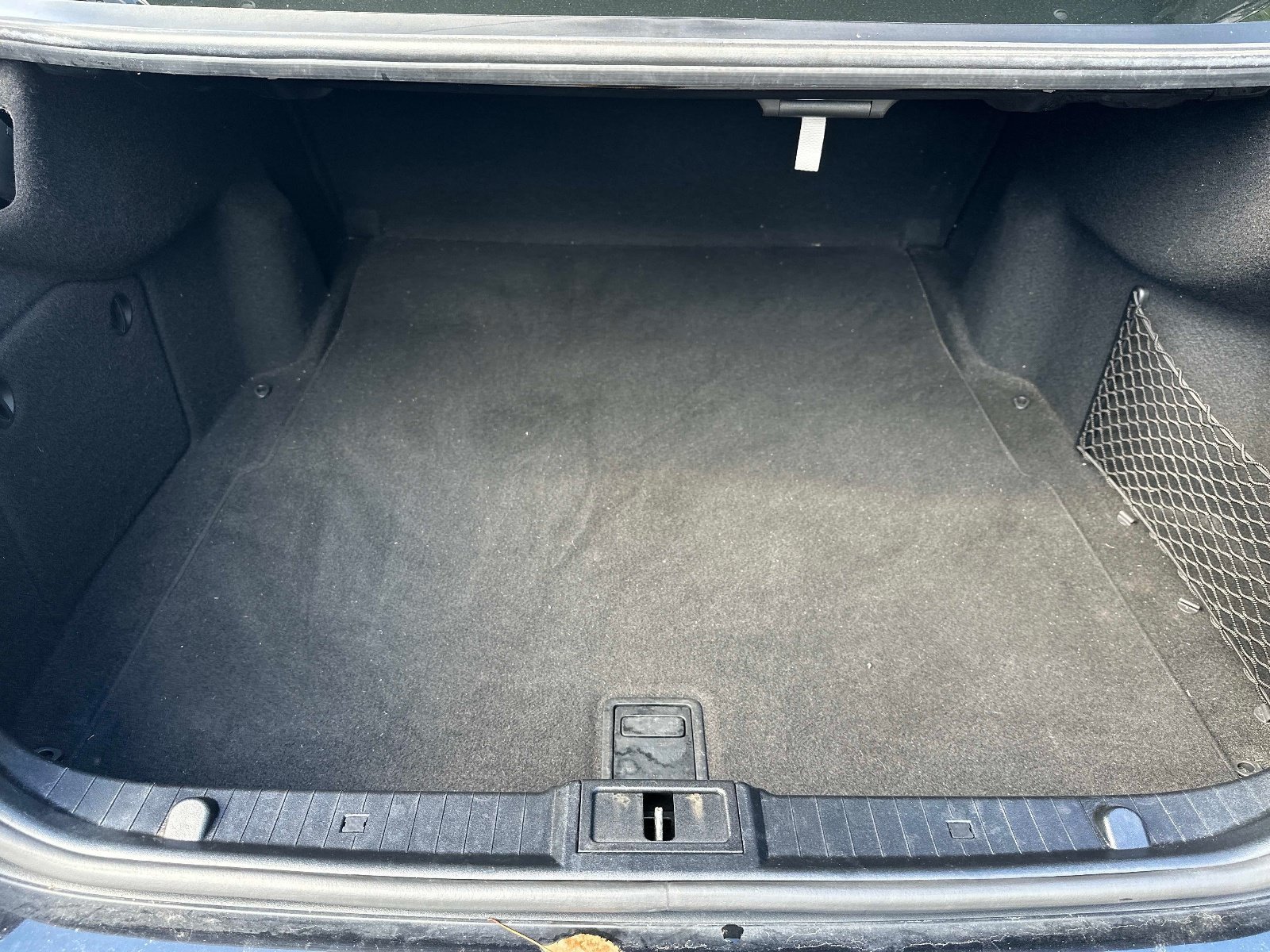 Used 2008 Black Mercedes-Benz E 350 image 9