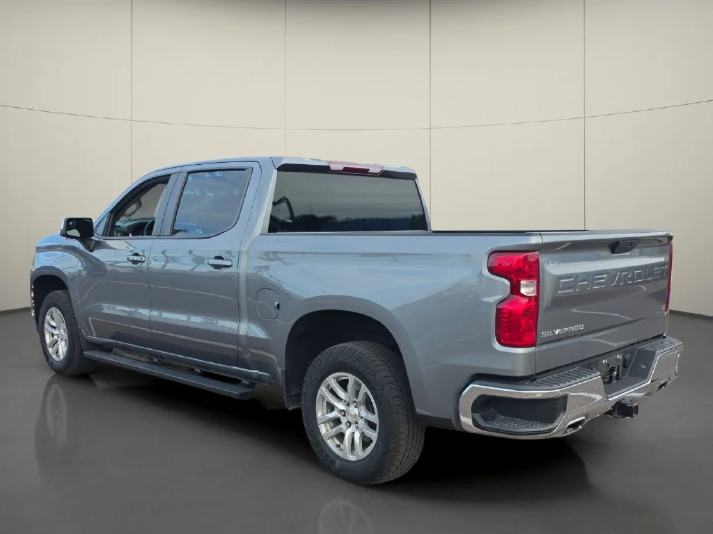 Certified Used 2021 Gray Chevrolet LT image 6