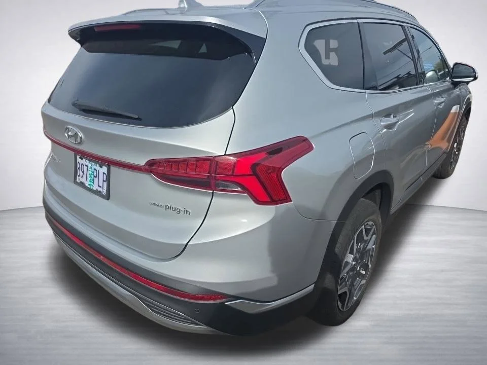 Used 2023 Shimmering Silver Hyundai SEL Convenience image 4