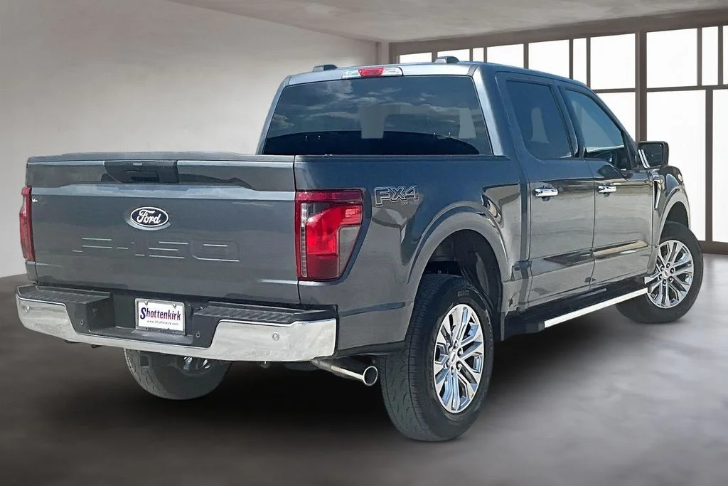 Used 2026 Gray Ford XLT image 6