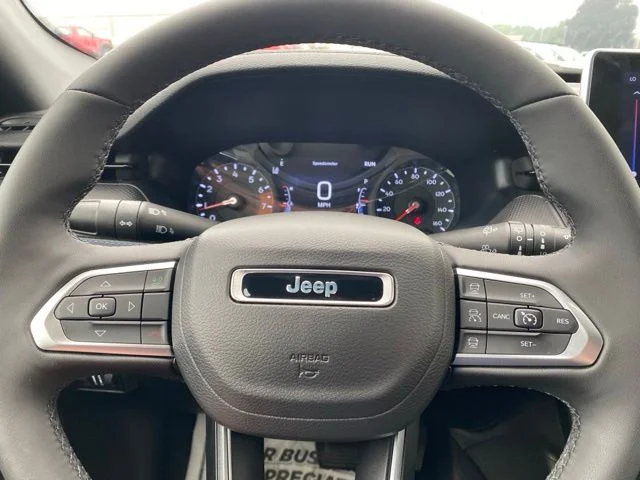 Used 2026 White Jeep Limited image 24