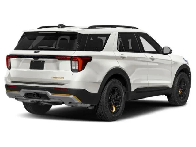 New 2026 Star White Metallic Tri-Coat Ford Tremor® image 2