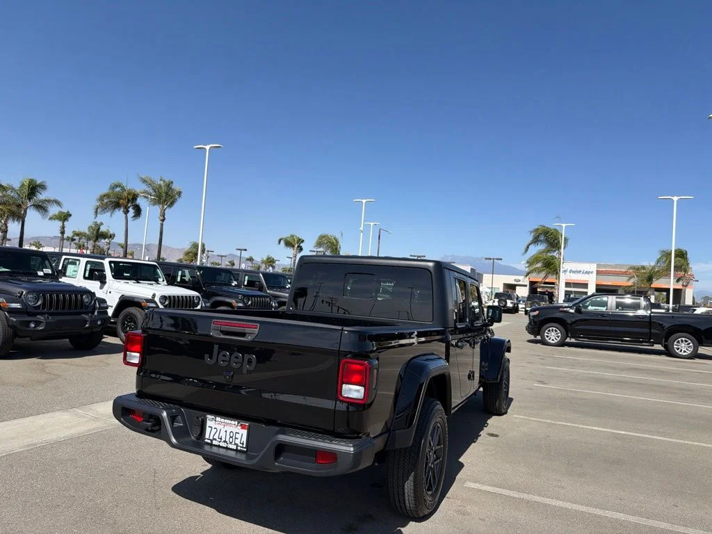 Used 2024 Black Jeep Sport image 7