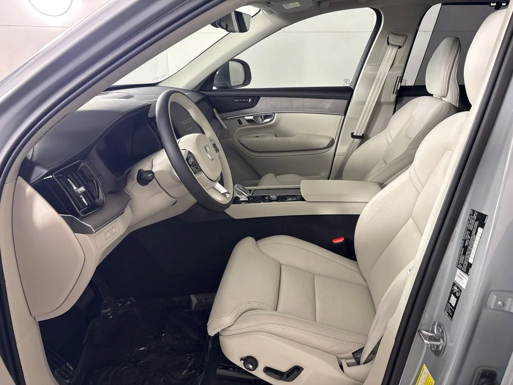 New 2026 Vapour Grey Volvo Ultra image 26