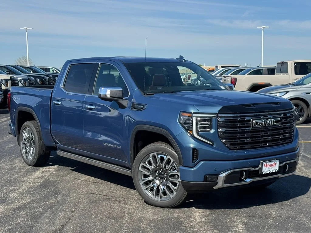 New 2026 DOWNPOUR METALLIC GMC Denali Ultimate image 2