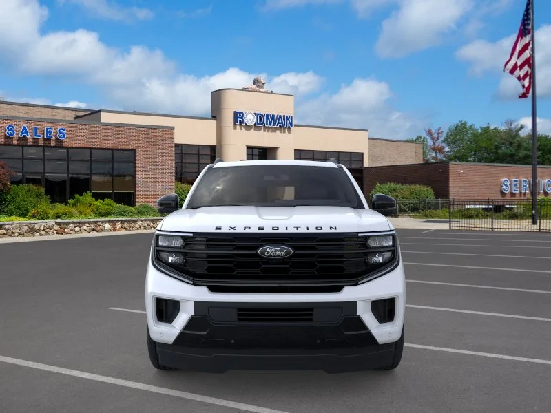 New 2026 Star White Metallic Tri-Coat Ford Platinum® image 36