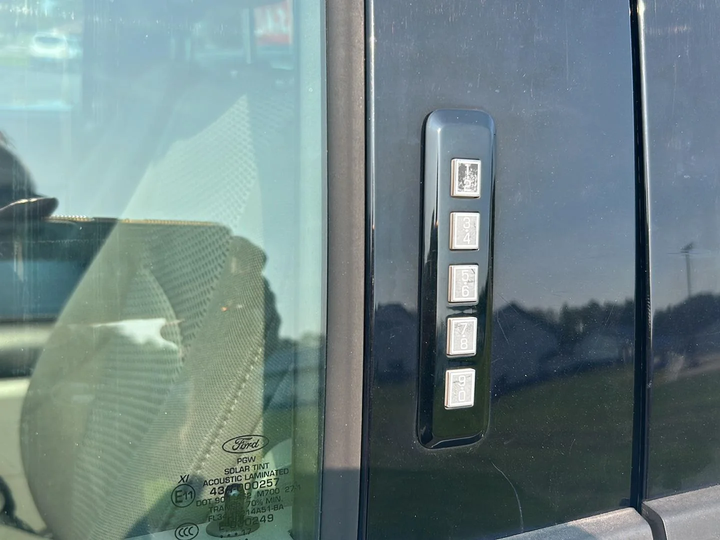 Used 2017 Ingot Silver Ford XLT image 10