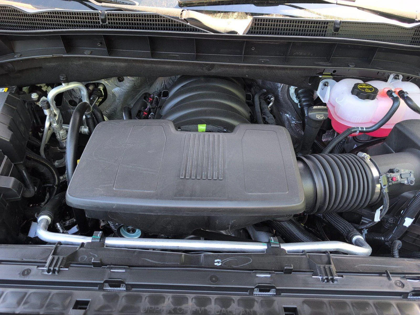 New 2026 Onyx Black GMC Elevation image 14