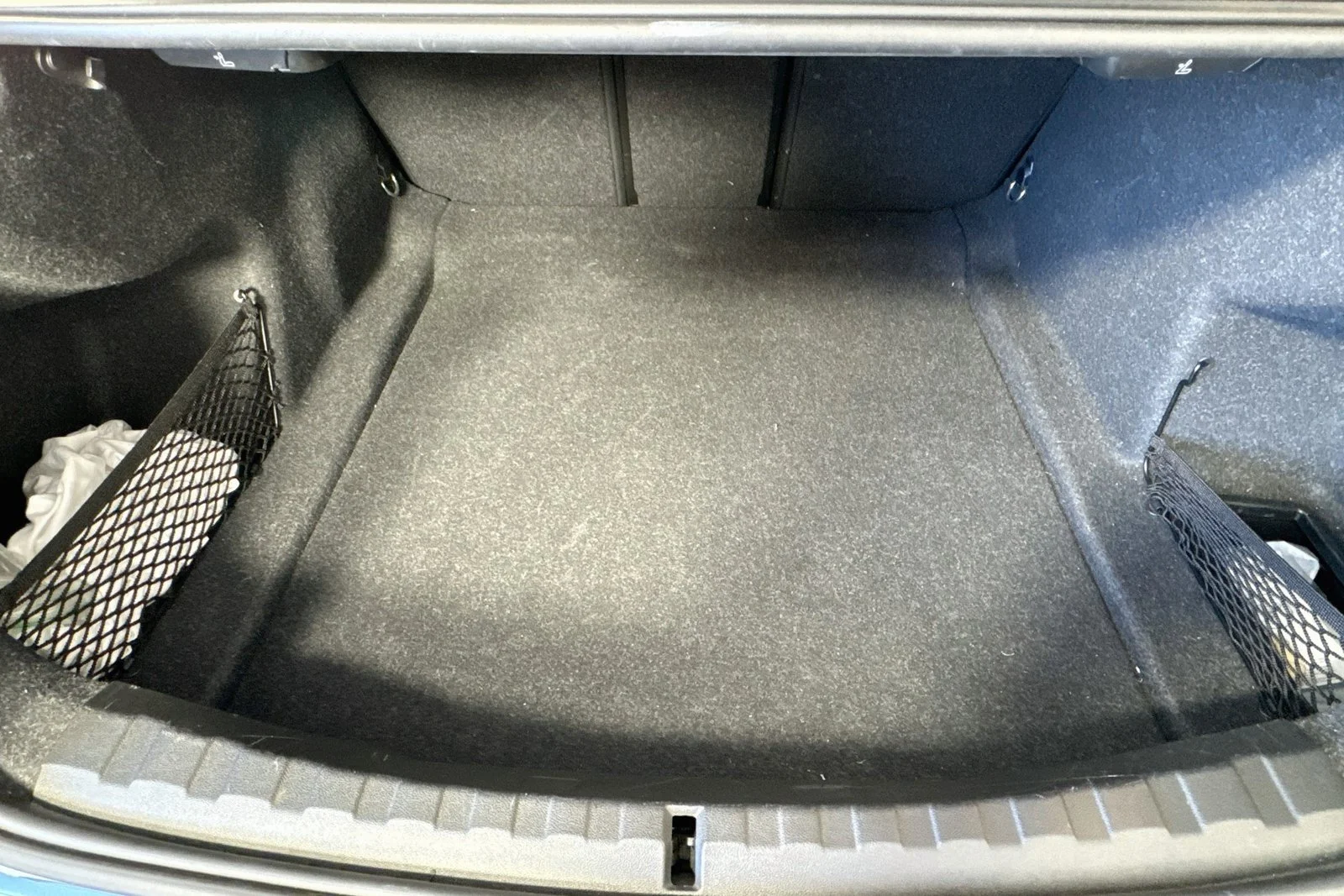 Used 2020 Jet Black BMW 330i image 23