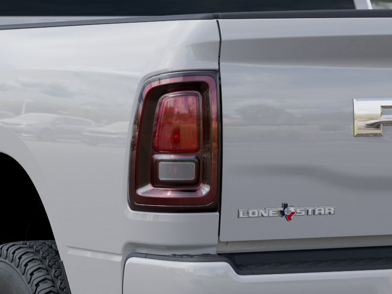 New 2026 Bright White Clear-Coat Exterior Paint RAM Lone Star image 35