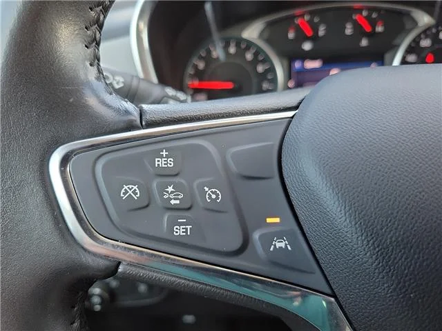 Used 2020  Chevrolet LT w/1LT Front-wheel Drive image 20