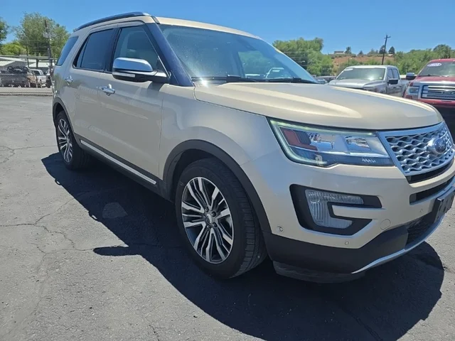 2017 Ford Explorer Platinum