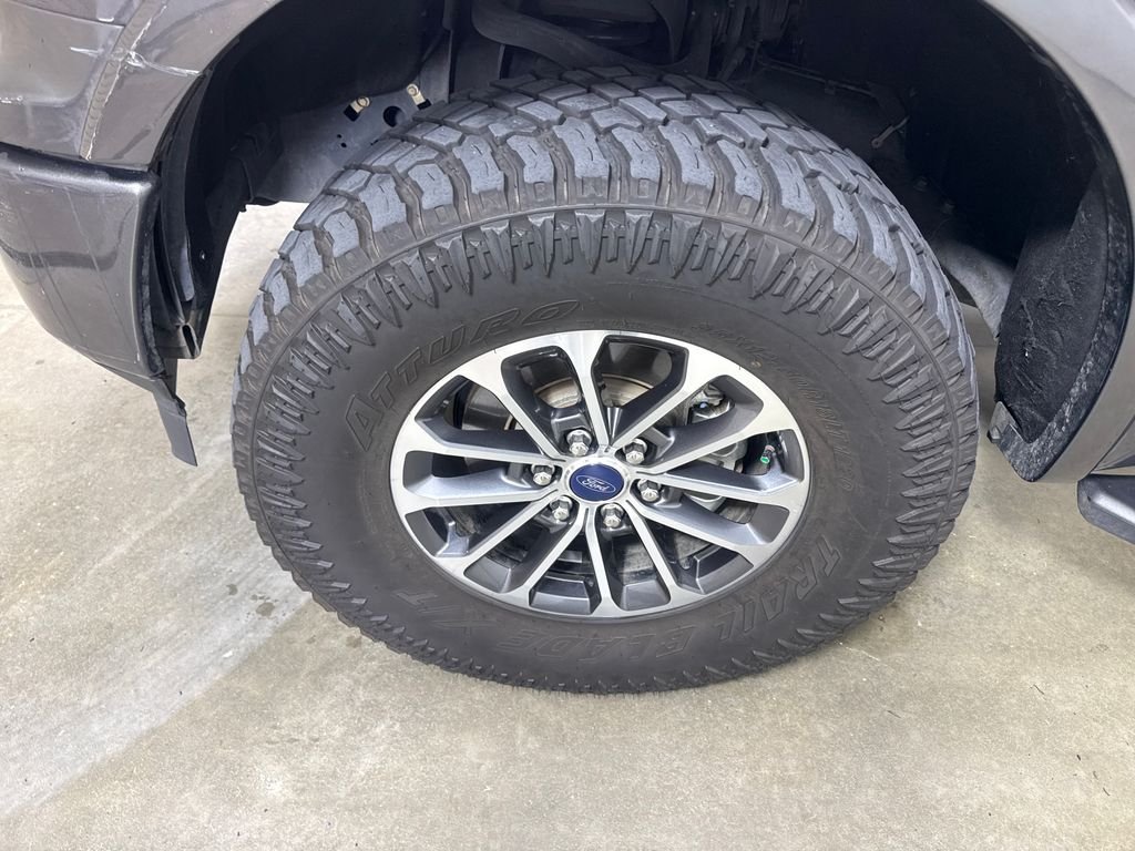 Used 2020 Gray Ford XLT image 15